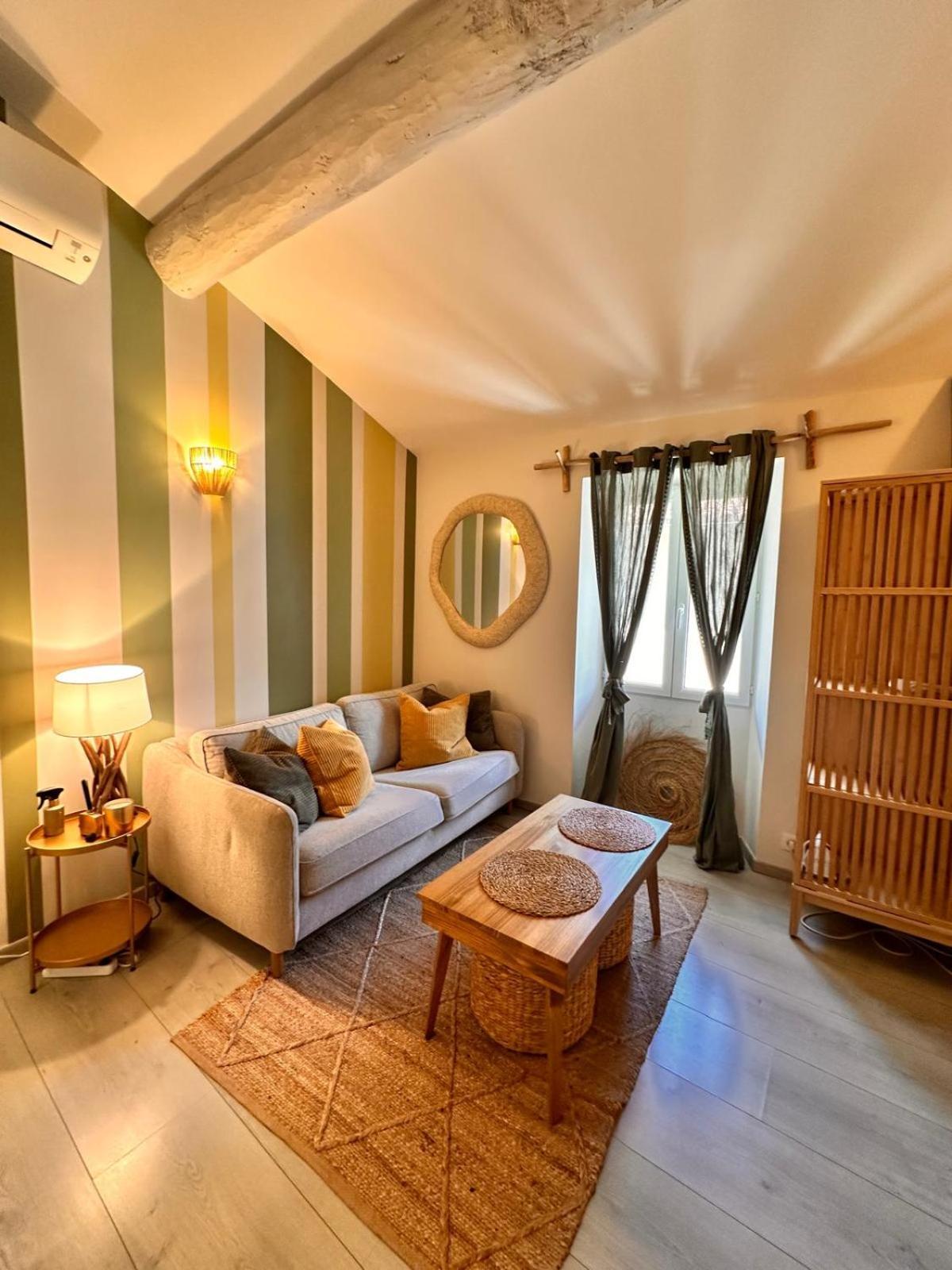 Cozy Studio Le Cedre, Port De Saint Tropez Zewnętrze zdjęcie